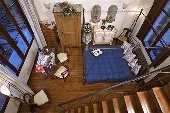 Palazzo Uguccioni Apartamento *